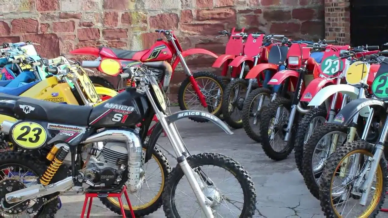 Une collection de Dirt Bike