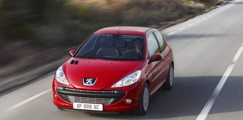 Le Design Intérieur de la Peugeot 206 Plus