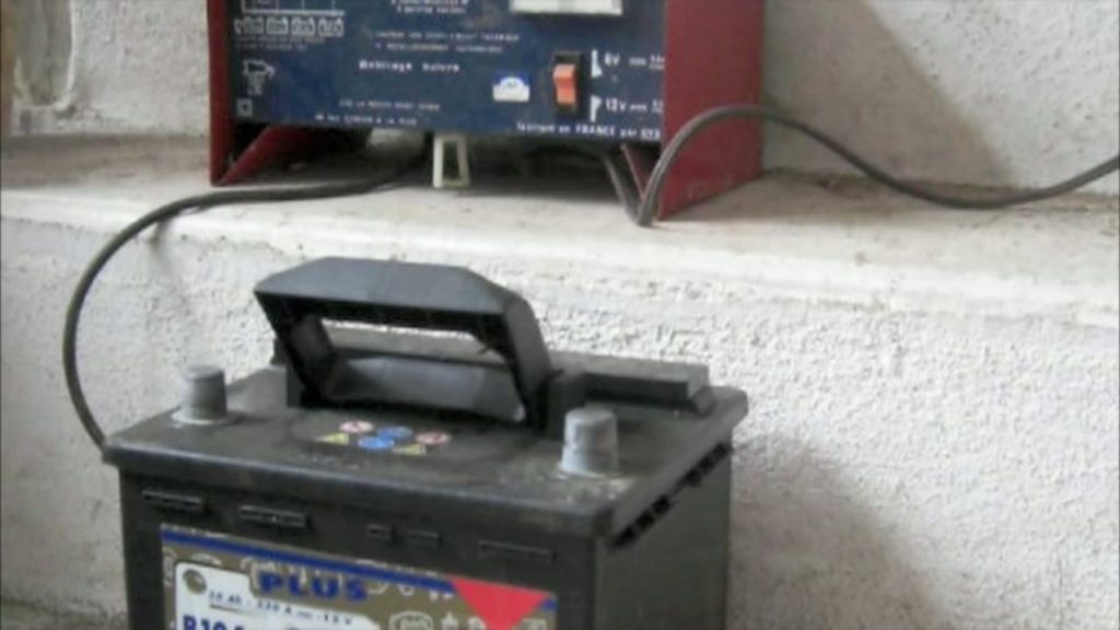 Comment recharger une batterie de Scooter ? Voiture Valk