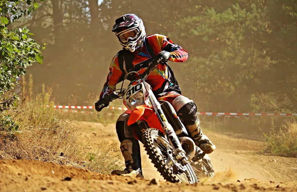 moto-cross