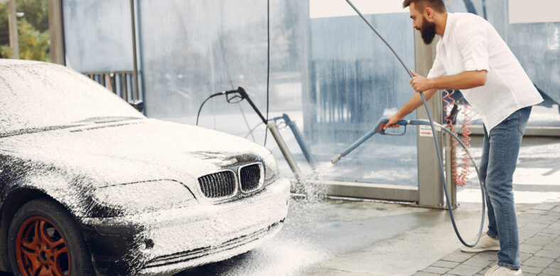 Station de lavage auto : les avantages d’un lavage professionnel